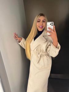 695734446: Travesti en La Coruña