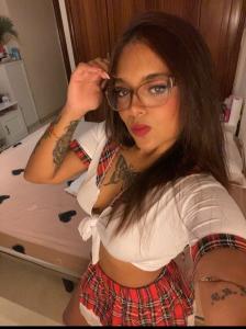 661448826: Chica busca chico en Mallorca