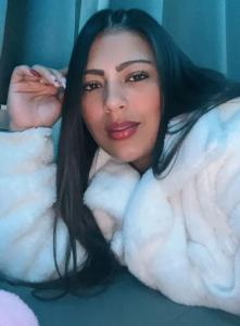 637757933: Chica busca chico en Zaragoza