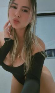 670738176: Chica busca chico en Málaga