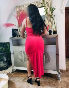 658033436: Chica busca chico en Sevilla