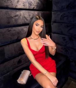 631357684: Chica busca chico en Málaga