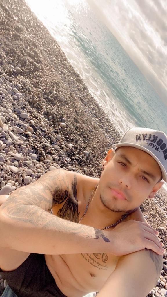 Chico busca chica en Tenerife: 