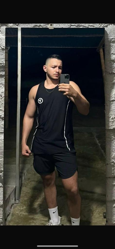 Chico busca chica en Vizcaya: 