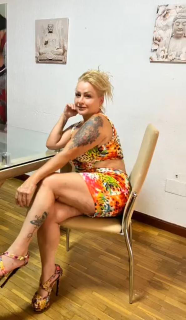 621649008: Chica busca chico en Murcia