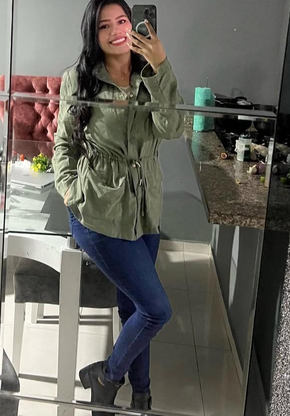 Chica busca chico en Cádiz: 