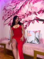 617746381: Chica busca chico en Madrid