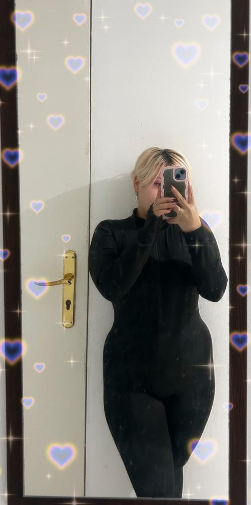 Chica busca chico en Granada: 