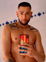 604169691: Chico busca chica en Madrid