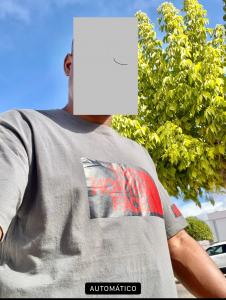 Chico busca chica en Sevilla: 