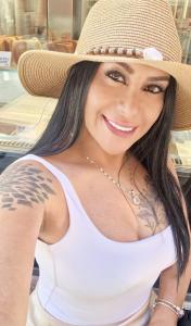 623157553: Chica busca chico en León