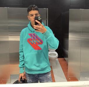 Chico busca chica en León: 