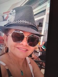 Chica busca chico en Ibiza: 