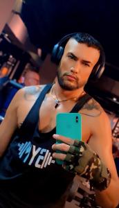 604169691: Chico busca chica en Madrid