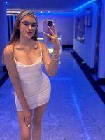 670412848: Chica busca chico en Lérida