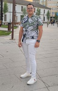 Chico busca chica en Cantabria: 