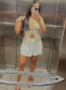 672297988: Chica busca chico en La Coruña