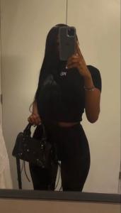 614660842: Chica busca chico en Cantabria