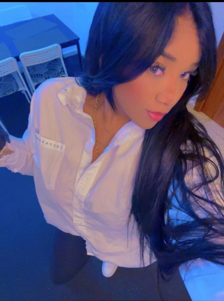 641399510: Chica busca chico en Granada