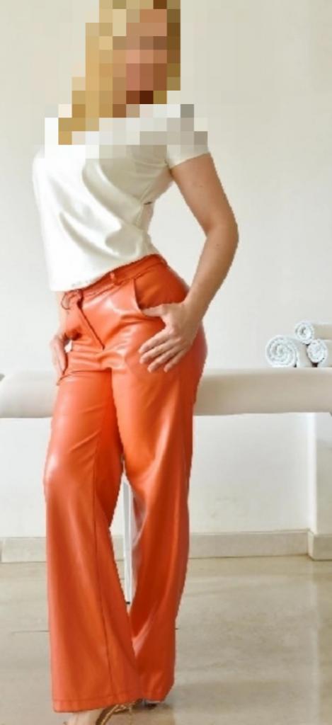 Chica busca chico en Asturias: 