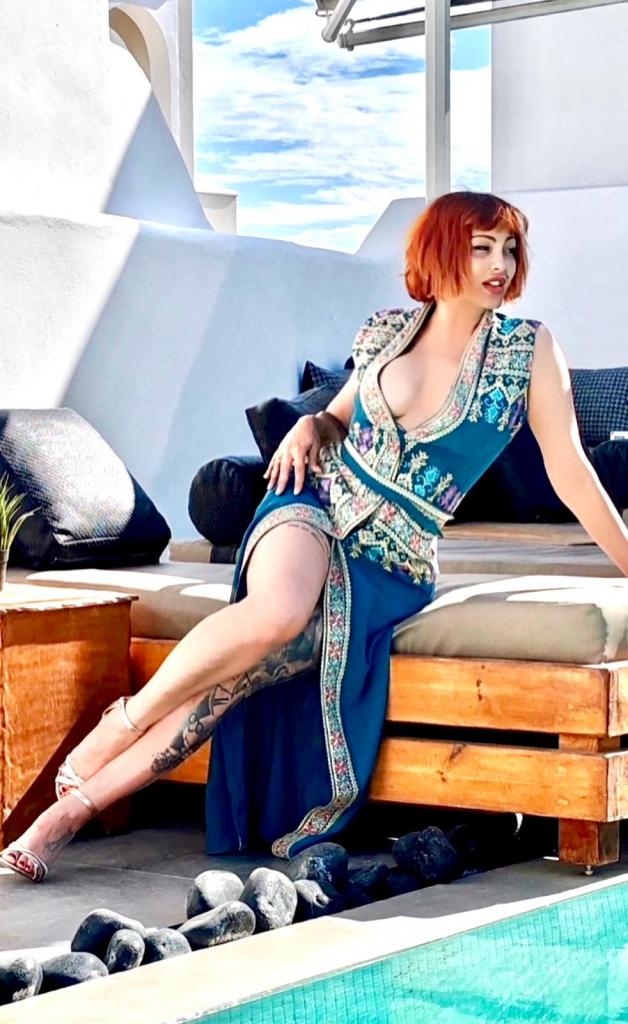 Chica busca chico en Cádiz: 