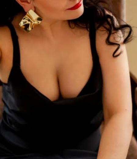 Chica busca chico en Tenerife: 