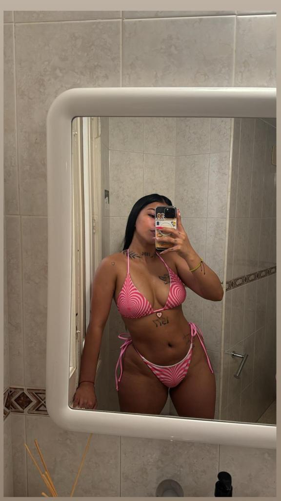 Chica busca chico en Mallorca: 