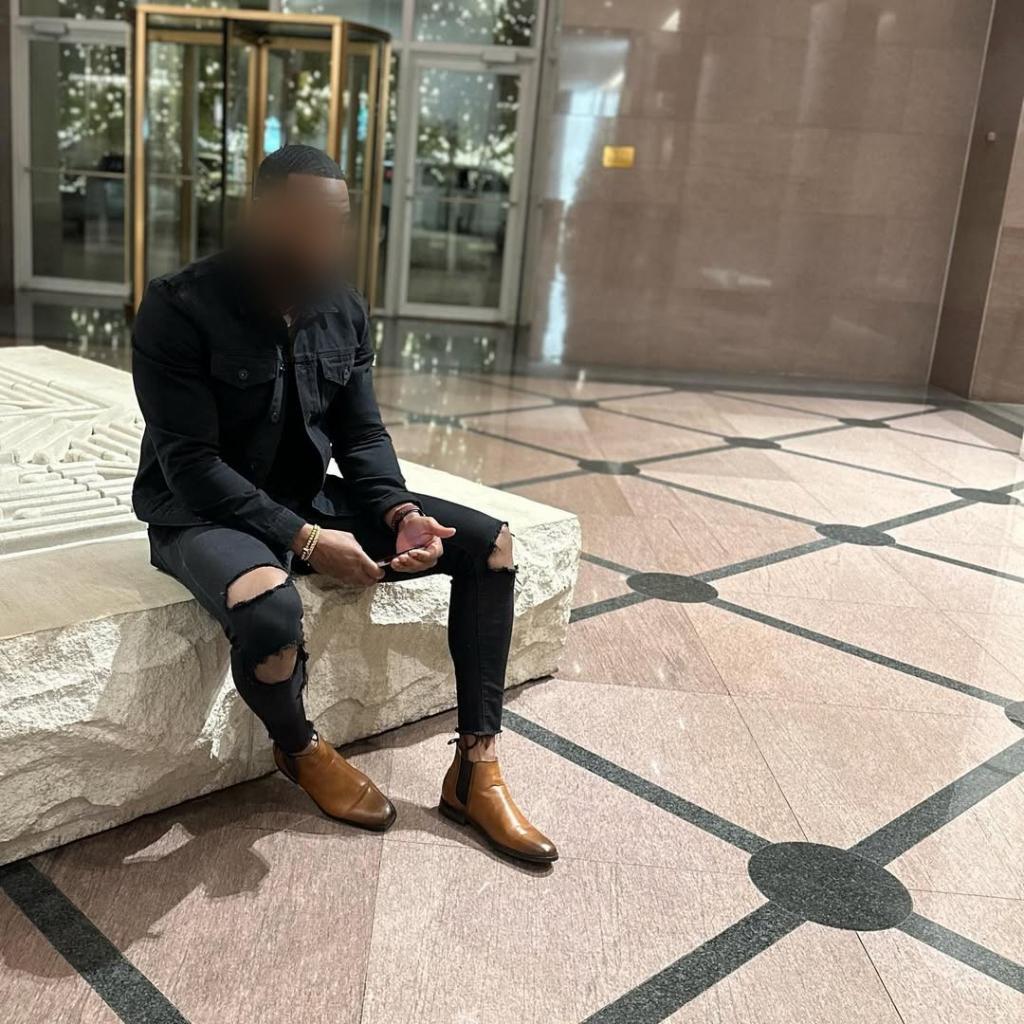 Chico busca chica en Barcelona: 