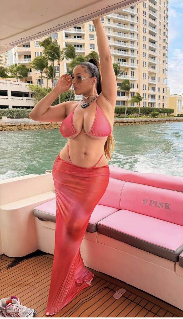 Chica busca chico en Mallorca: 