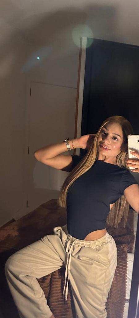 Chica busca chico en Tenerife: 