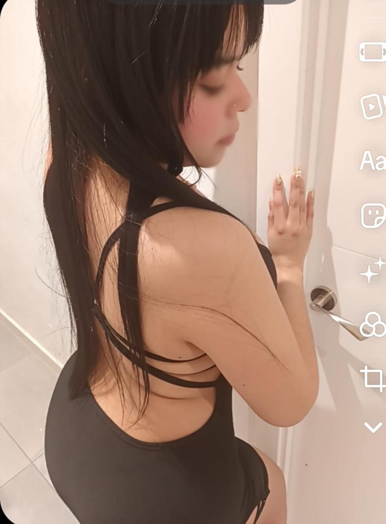 Chica busca chico en Granada: 