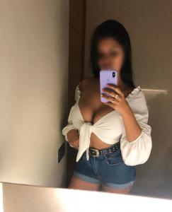 612456171: Chica busca chico en La Coruña