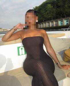 614085019: Chica busca chico en Madrid