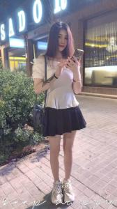 653752816: Chica busca chico en Valencia