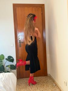 642645803: Chica busca chico en Salamanca