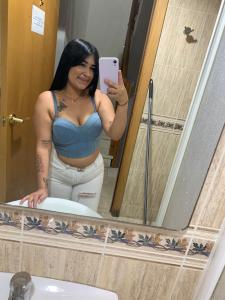 613682151: Chica busca chico en Madrid