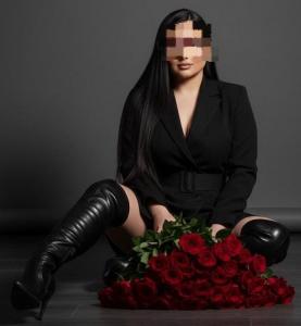 661119281: Chica busca chico en Pontevedra