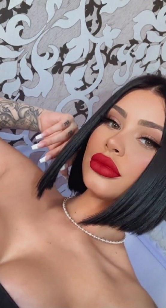 Chica busca chico en Murcia: 