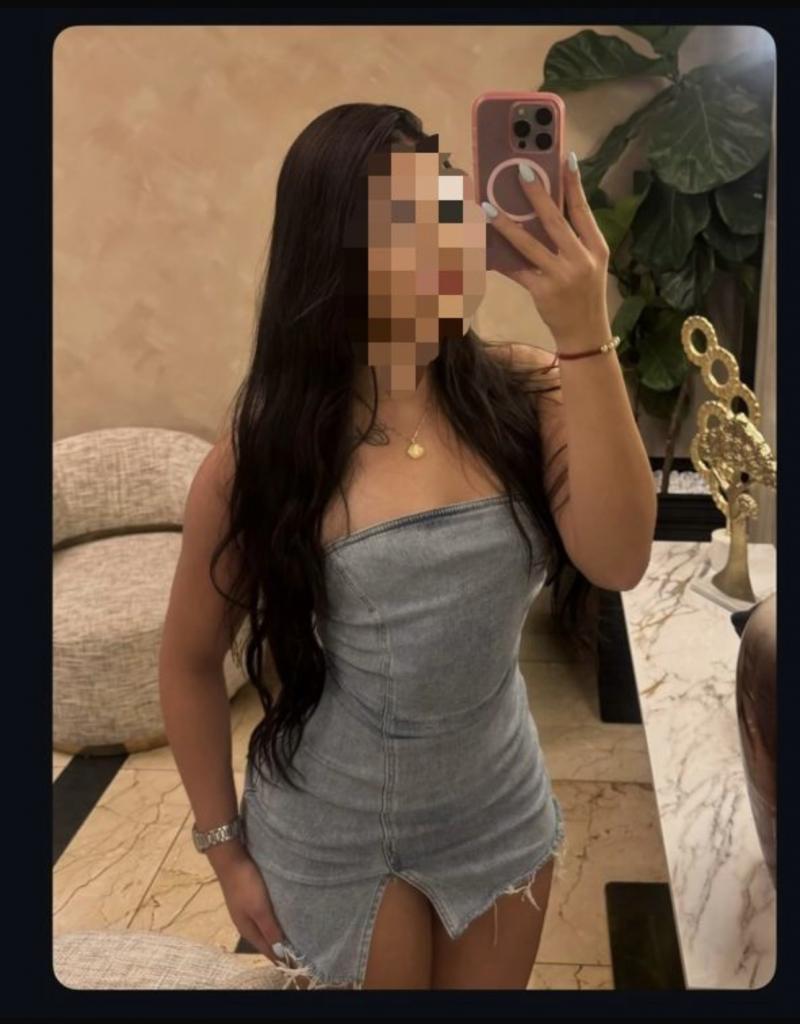 Chica busca chico en Granada: 