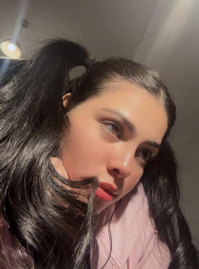 Chica busca chico en Almería: 