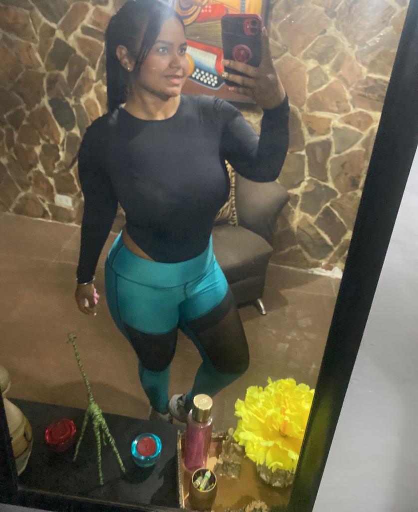 Chica busca chico en Sevilla: 