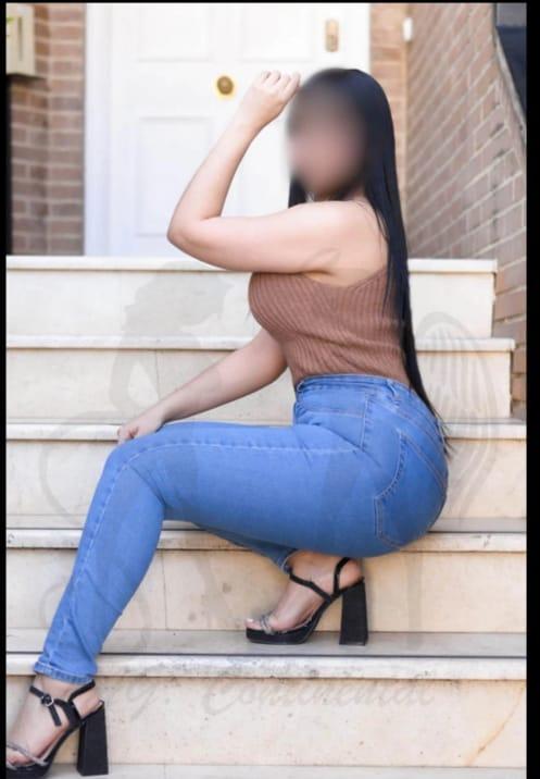 Chica busca chico en Granada: 