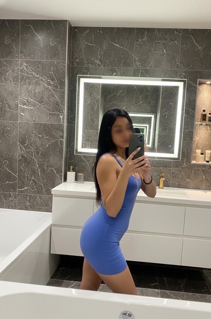 Chica busca chico en Sevilla: 