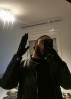 663993864: Chico busca chica en Barcelona