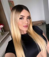 624072456: Chica busca chico en Madrid