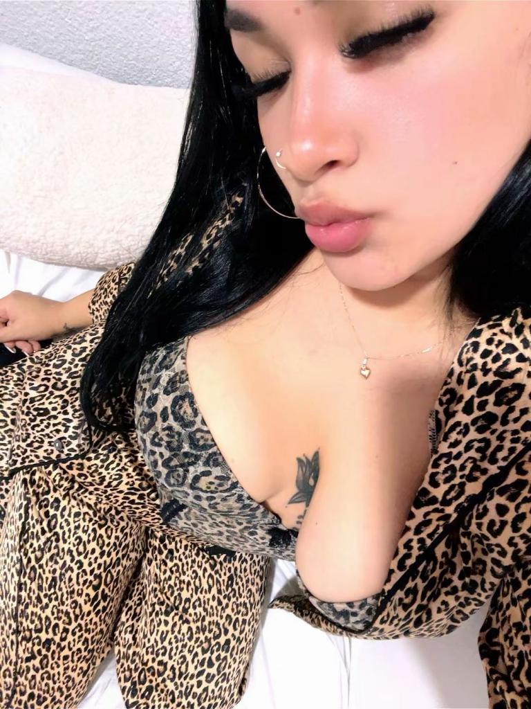 614840066: Chica busca chico en Cádiz