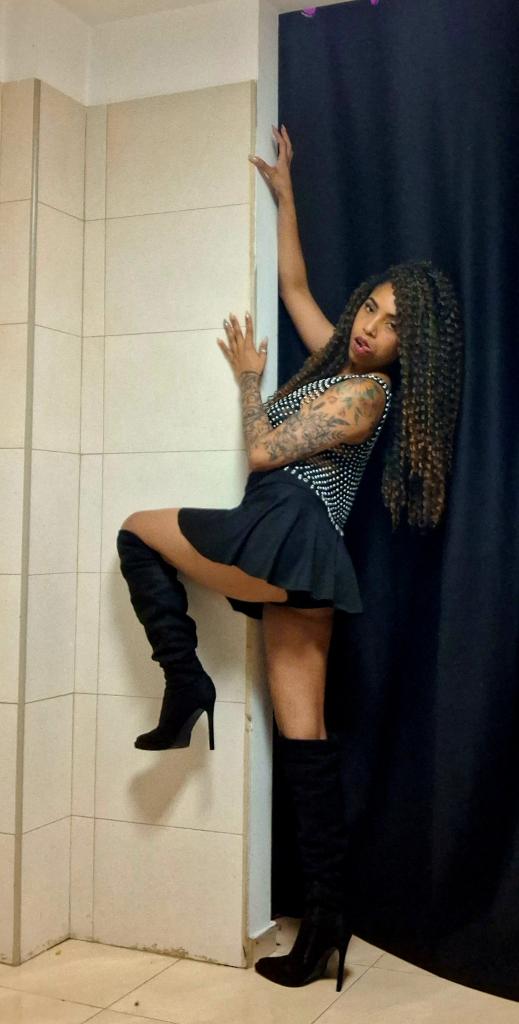 Chica busca chico en Las Palmas: 