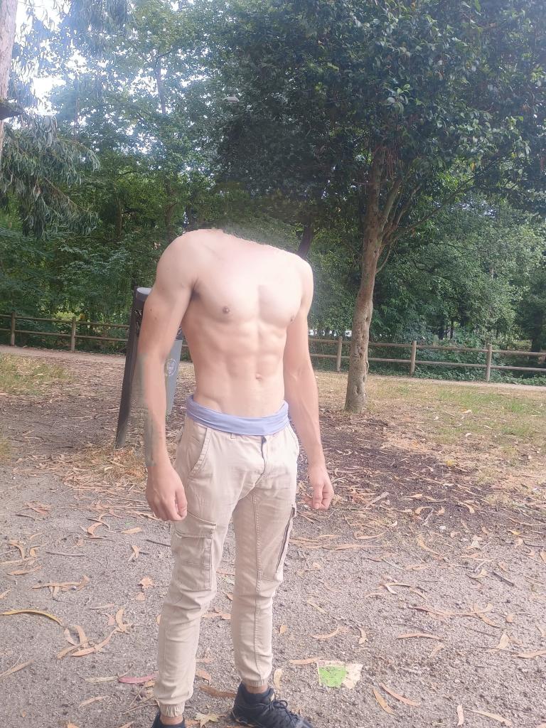 Chico busca chica en Pontevedra: 