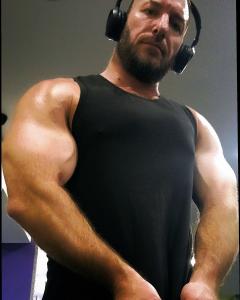 Chico busca chica en Valencia: 