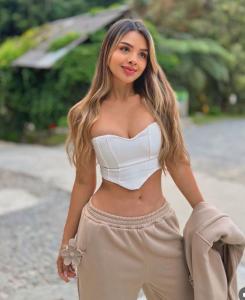 675033699: Chica busca chico en Madrid